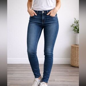 Hollister Super Skinny High Rise Denim Jeans